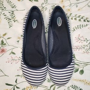 GUC Dr Scholl's Friendly Flat Blue & White Stripe, Size 9